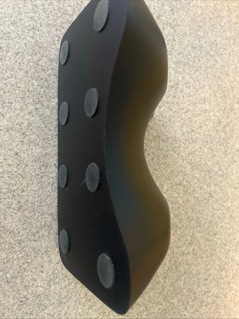 Neck correction pillow. See Description.